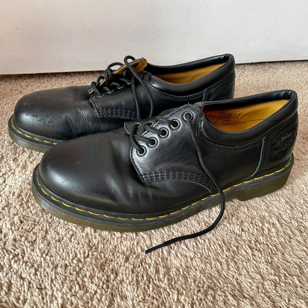 Dr. Martens Oxford